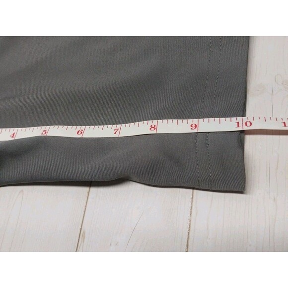 PGA Tour Mens Golf Shorts Size 42 Gray Pockets Flat Front Twill Lightweight EUC - Picture 10 of 12
